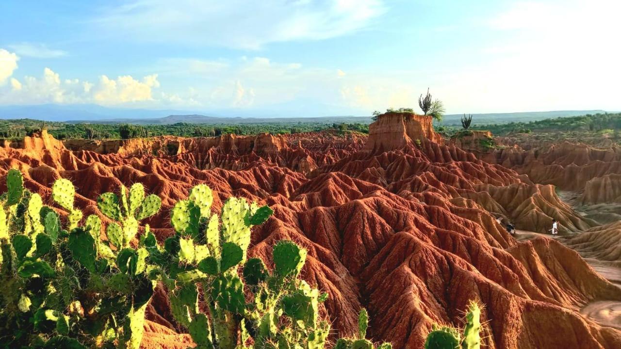 Avani Del Desierto Villavieja Eksteriør billede